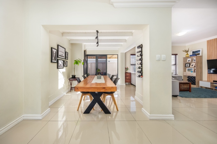 3 Bedroom Property for Sale in Sonkring Western Cape